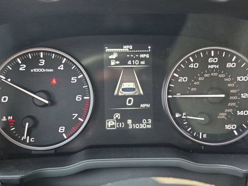 Used 2025 Subaru Crosstrek 2.5i Premium AWD/4WD image 16