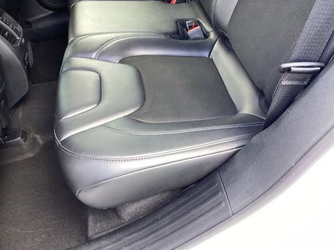 Used 2020 Jeep Cherokee Latitude Plus w/ Cold Weather Group image 14