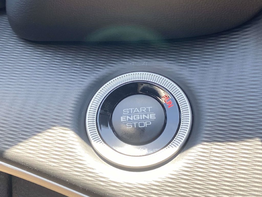 New 2026 Jeep Grand Cherokee Laredo X RWD image 24