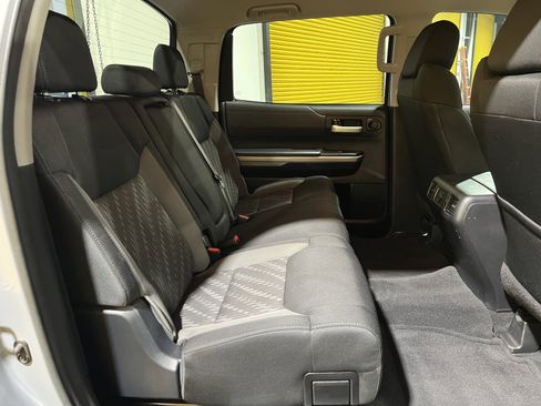 Used 2018 Toyota Tundra SR5 image 17