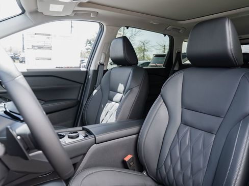 New 2026 Nissan Rogue Platinum AWD/4WD image 23