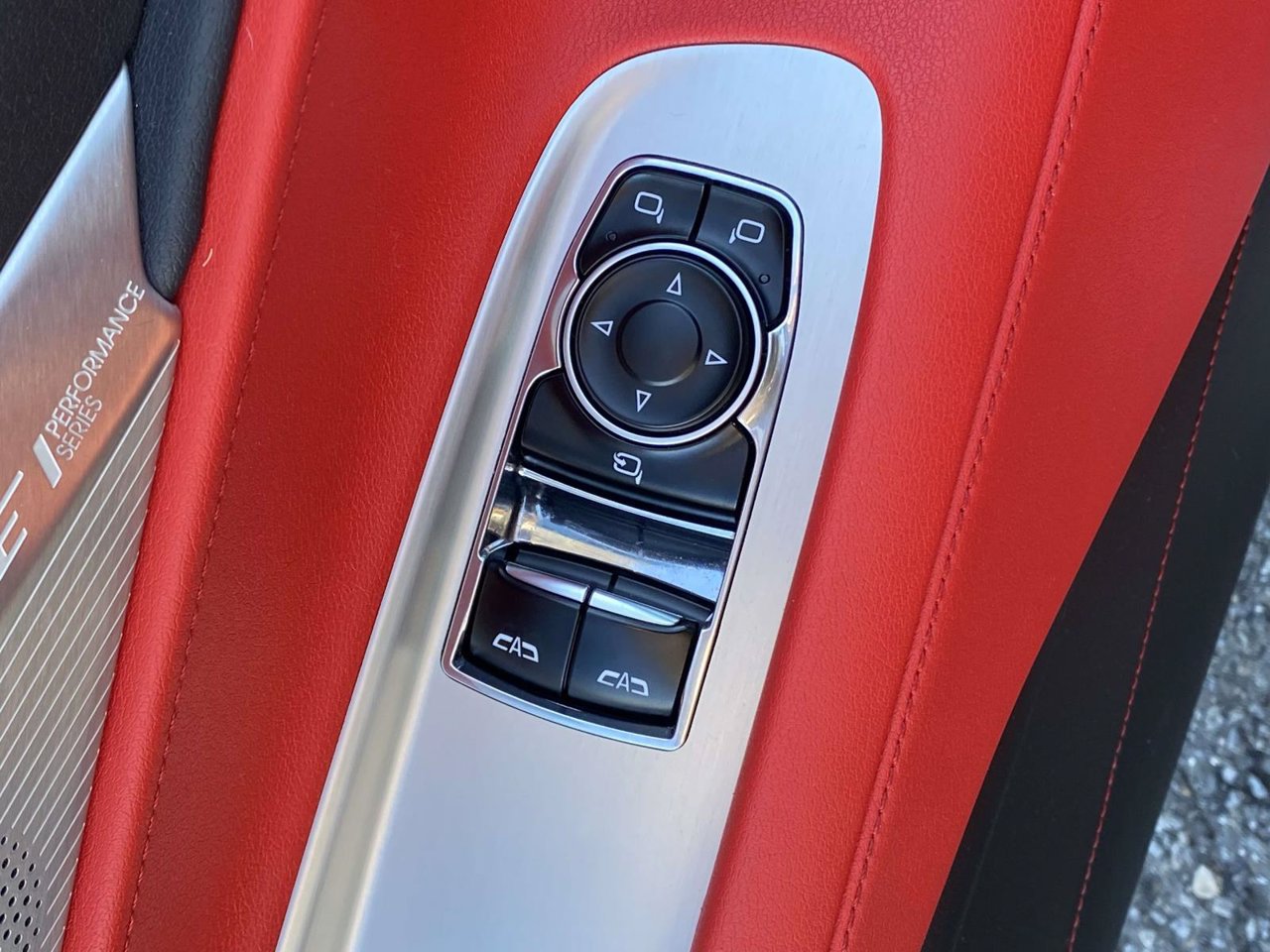 Used 2024 Chevrolet Corvette Stingray Preferred Cpe w/ Z51 Performance Package RWD image 25