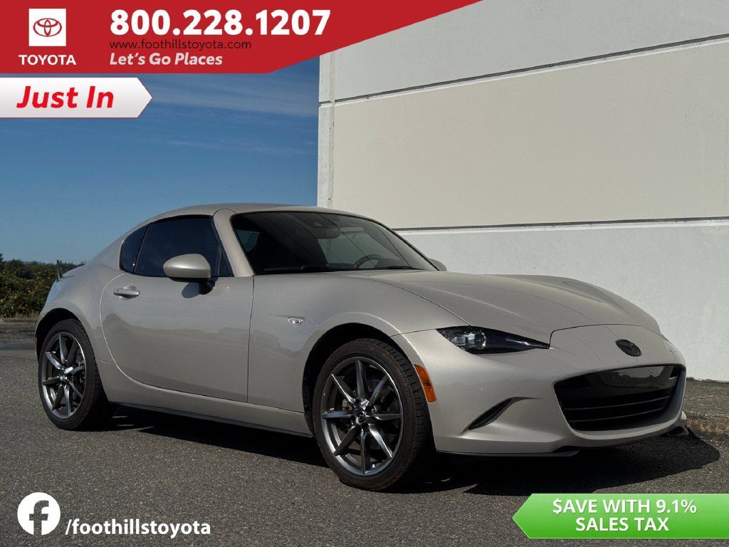 Used 2023 MAZDA MX-5 Miata Grand Touring RWD image 1