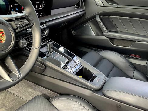 Used 2024 Porsche 911 Carrera 4S image 19