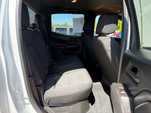 Used 2023 Chevrolet Colorado W/T RWD image 18