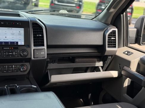 Used 2020 Ford F150 XLT w/ Equipment Group 302A Luxury AWD/4WD image 25