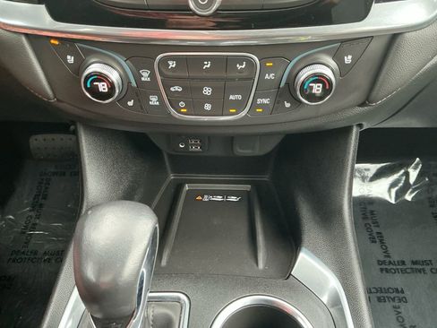 Used 2022 Chevrolet Traverse High Country w/ LPO, Floor Liner Package image 27