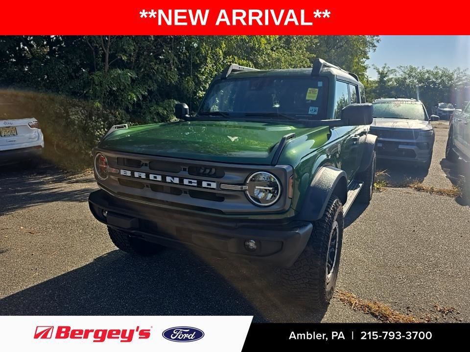 Used 2023 Ford Bronco Big Bend w/ Sasquatch Package AWD/4WD image 1