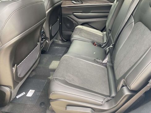 New 2026 Jeep Grand Cherokee L 2WD image 35
