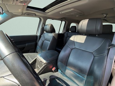 Used 2012 Honda Pilot Touring image 26