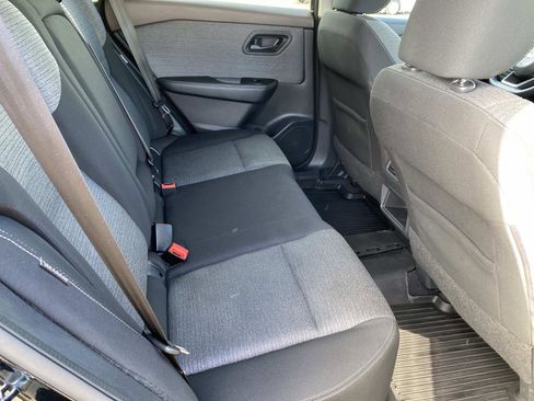 Used 2021 Nissan Rogue S AWD/4WD image 22