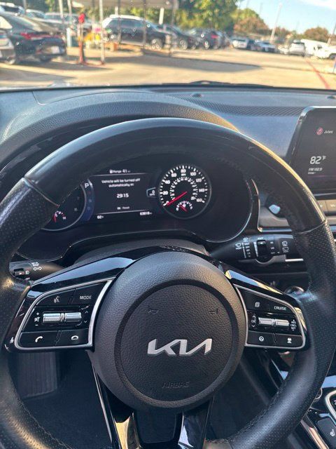 Certified 2022 Kia Seltos SX AWD/4WD image 15