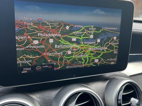 Used 2015 Mercedes-Benz C 400 4MATIC image 15