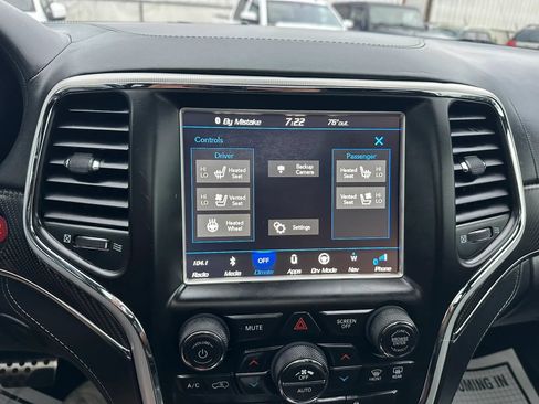 Used 2018 Jeep Grand Cherokee SRT AWD/4WD image 25