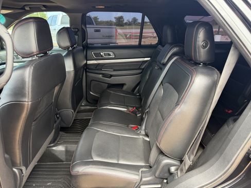 Used 2016 Ford Explorer Sport w/ Equipment Group 401A AWD/4WD image 18