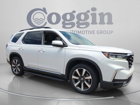 Certified 2024 Honda Pilot Elite image 7