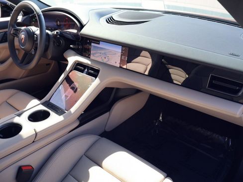 New 2026 Porsche Taycan image 25