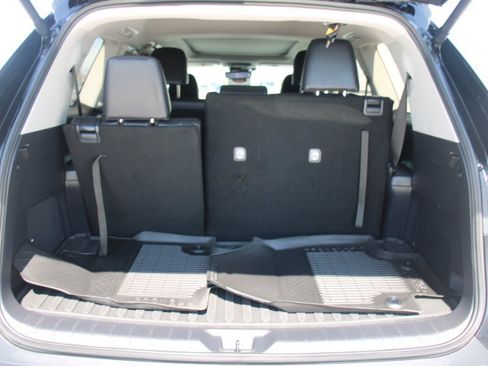 Certified 2025 Toyota Grand Highlander AWD image 17