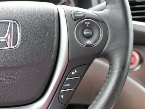 Used 2019 Honda Ridgeline RTL-T image 16
