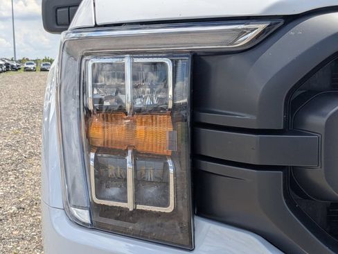 Used 2022 Ford F150 XLT w/ Equipment Group 302A High AWD/4WD image 11