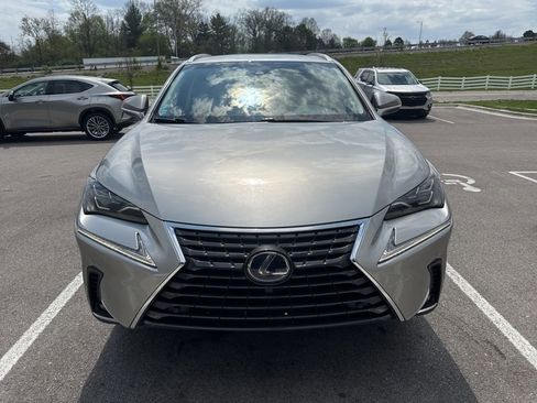 Used 2018 Lexus NX 300h AWD w/ Luxury Package image 11