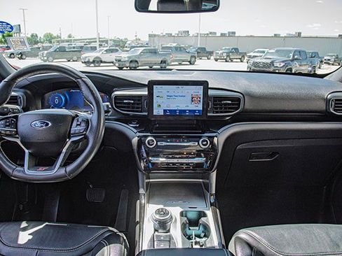 Used 2022 Ford Explorer ST w/ Equipment Group 401A image 5