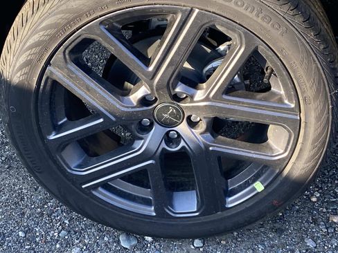 New 2026 Jeep Compass Limited image 3