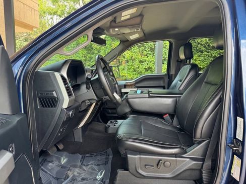 Used 2019 Ford F150 Lariat w/ Trailer Tow Package AWD/4WD image 11