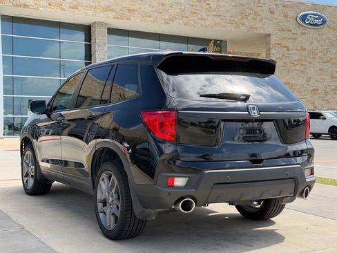 Used 2023 Honda Passport EX-L image 10