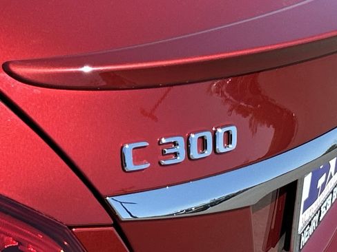 Used 2018 Mercedes-Benz C 300 Sedan image 33