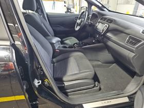 Used 2023 Nissan Leaf SV Plus w/ Protection Package FWD image 4
