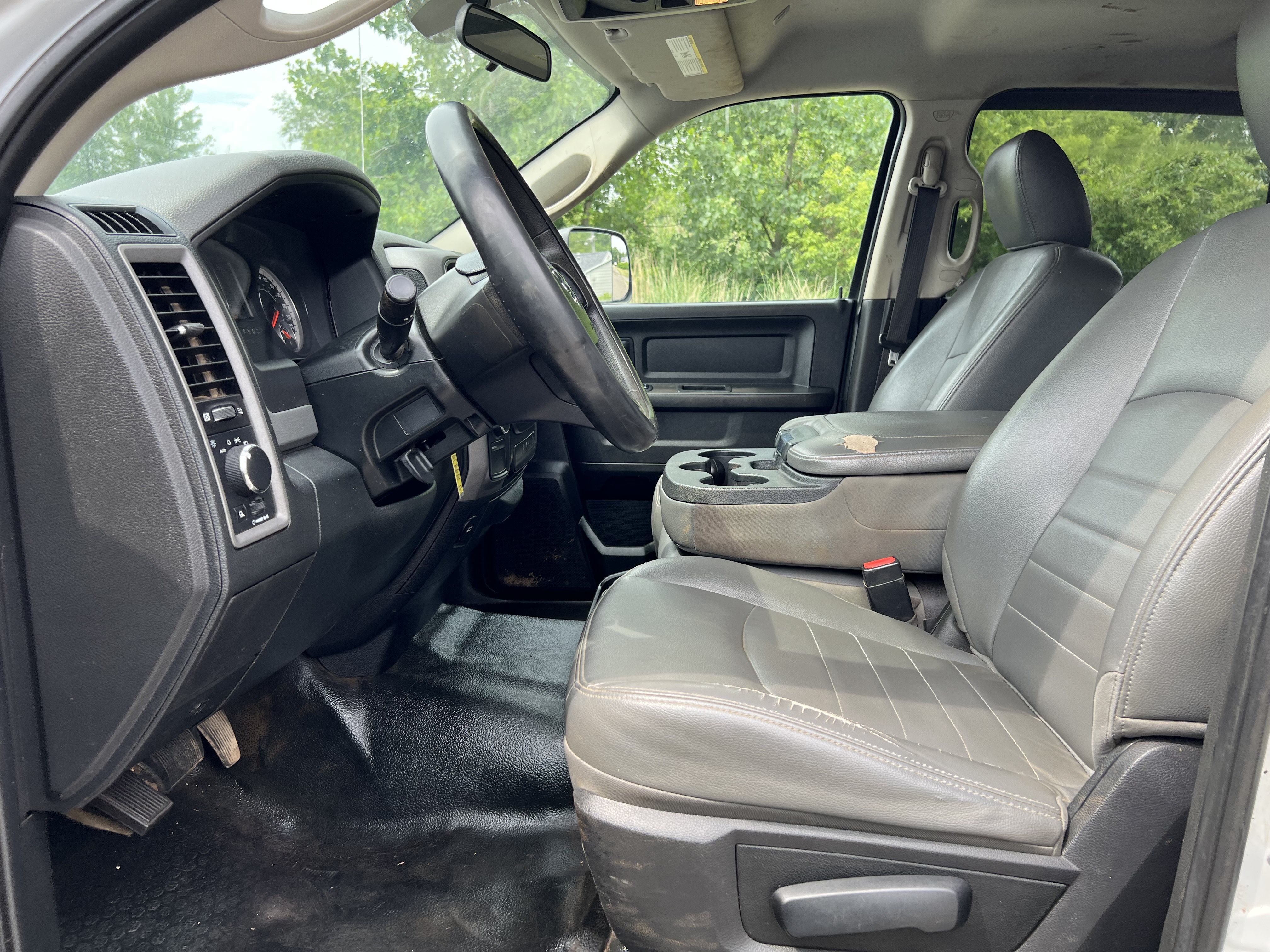 Used 2018 RAM 2500 Tradesman w/ Chrome Appearance Group AWD/4WD image 15