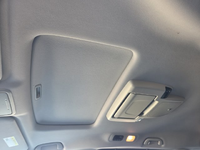 Used 2018 Honda Odyssey Touring image 30