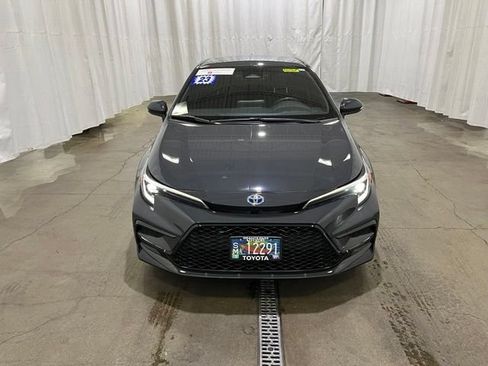 Certified 2023 Toyota Corolla SE w/ Carpet Mat Package (TMS) FWD image 9