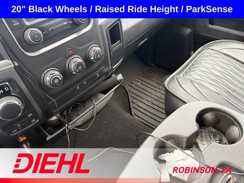 Used 2023 RAM 1500 Warlock AWD/4WD image 16