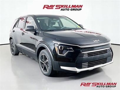 Used 2024 Kia Niro LX