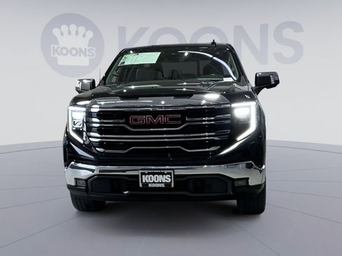 Used 2023 GMC Sierra 1500 SLT w/ SLT Premium Package image 19
