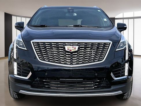 Used 2023 Cadillac XT5 Premium Luxury image 3