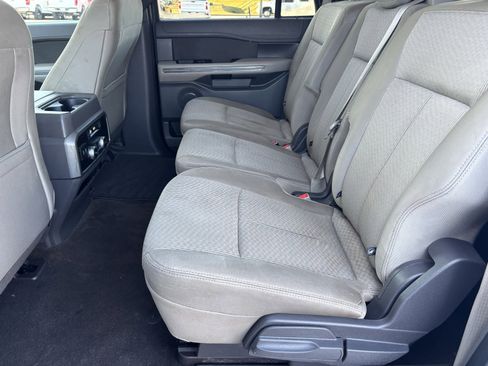 Used 2019 Ford Expedition Max XLT image 20