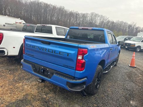 Used 2025 Chevrolet Silverado 1500 Custom w/ Turbomax Blackout Package image 6