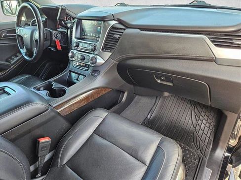 Used 2019 Chevrolet Tahoe LT image 28