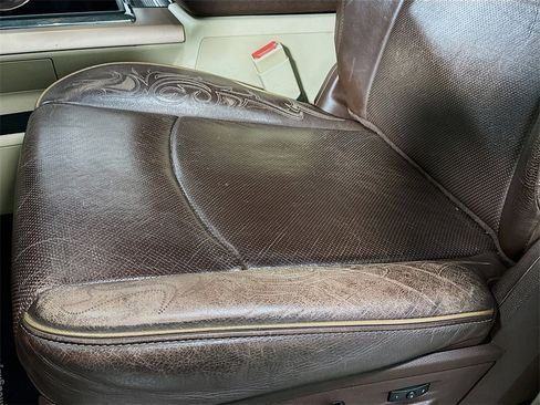 Used 2014 RAM 2500 Longhorn w/ Cold Weather Group image 19