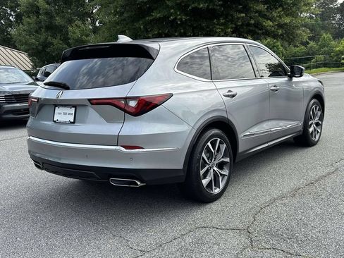 Used 2024 Acura MDX w/ Technology Package FWD image 5