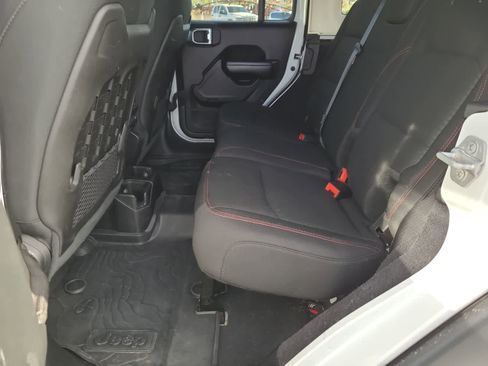 Used 2019 Jeep Wrangler Unlimited Rubicon w/ LED Lighting Group image 21