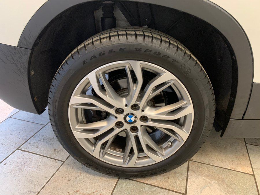 Used 2019 BMW X2 xDrive28i w/ Convenience Package AWD/4WD image 10