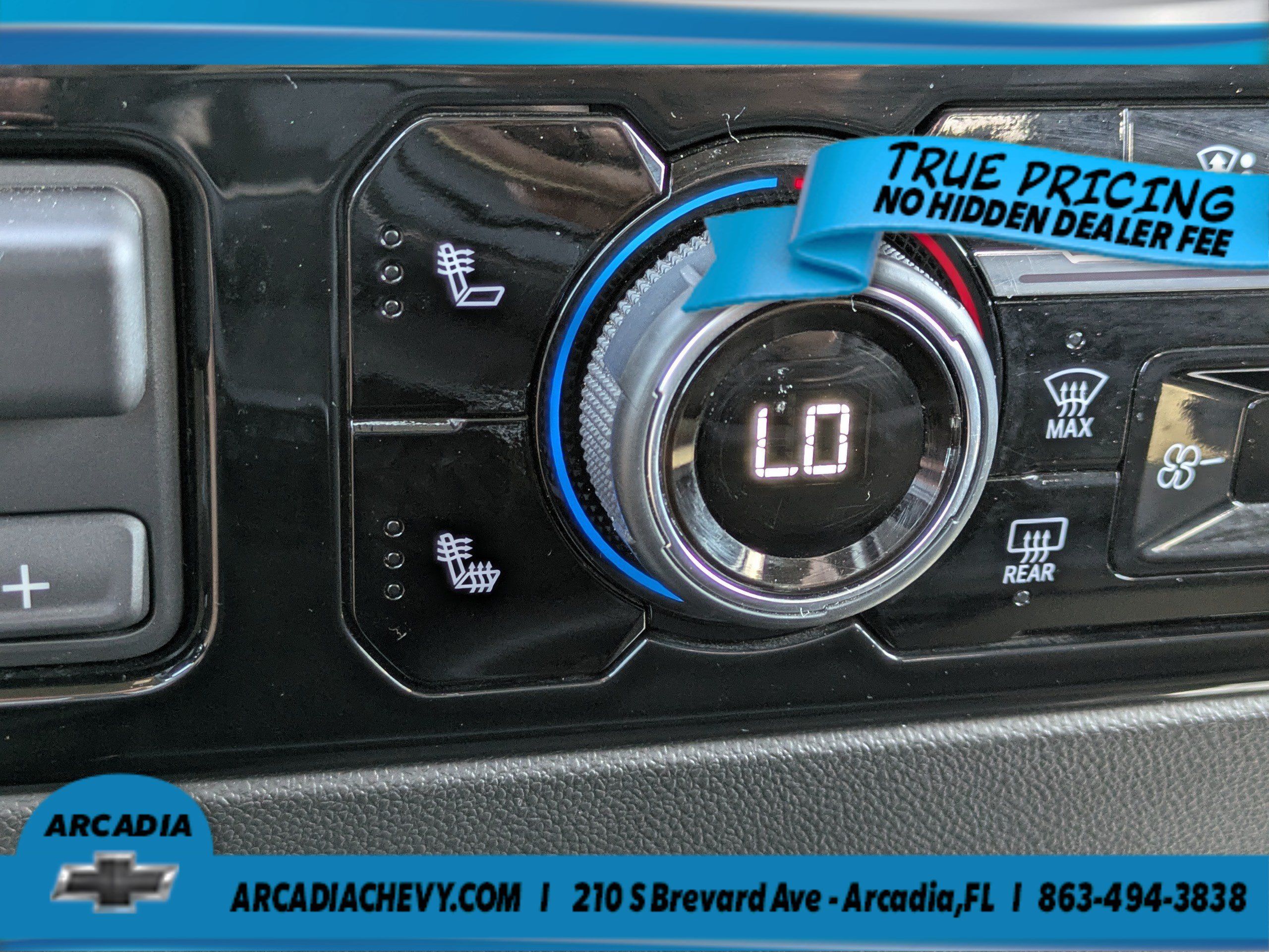 Used 2024 Chevrolet Silverado 2500 LTZ AWD/4WD image 31