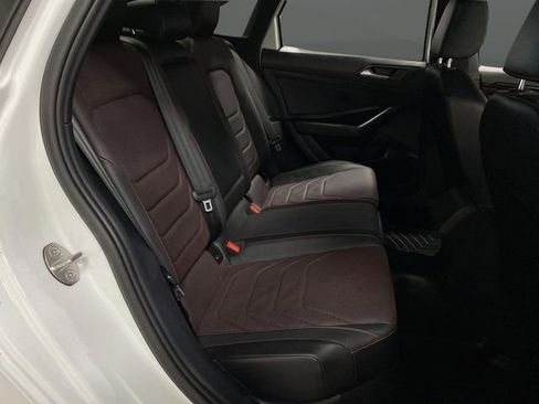 Used 2022 Volkswagen Jetta GLI Autobahn image 31