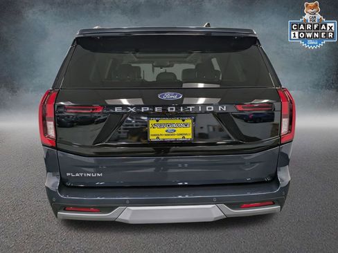 Used 2025 Ford Expedition Platinum w/ Platinum Ultimate Package image 5