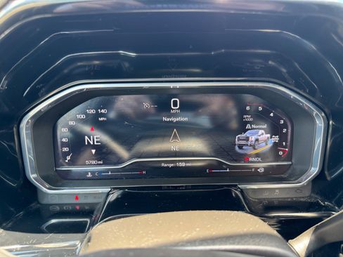 Used 2025 GMC Sierra 2500 SLT image 17