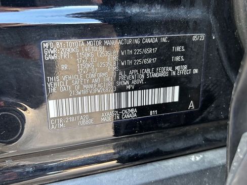 Used 2023 Toyota RAV4 XLE FWD image 28